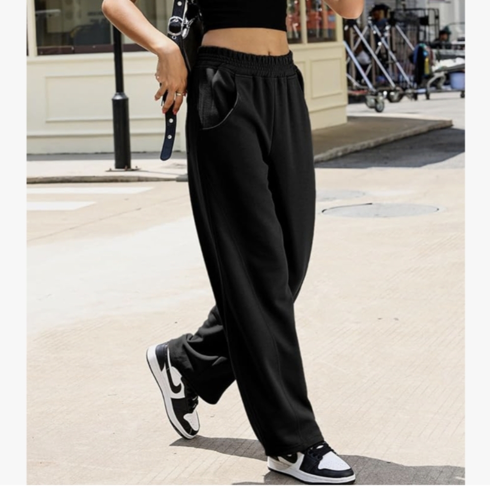 Women's wide Leg black sweat pants with pockets